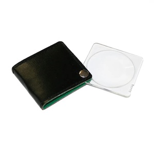 Pocket Magnifying Glass 300